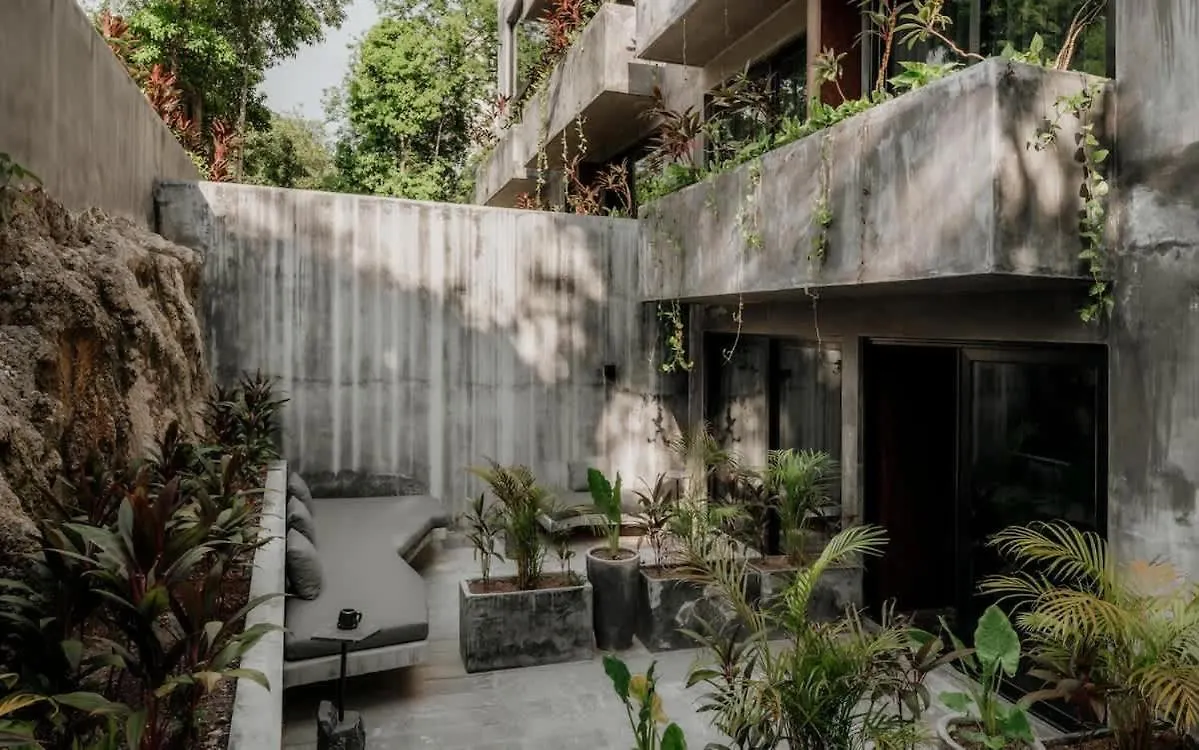 Apartment Barneys Ny Silver Residence With Pool Tulum